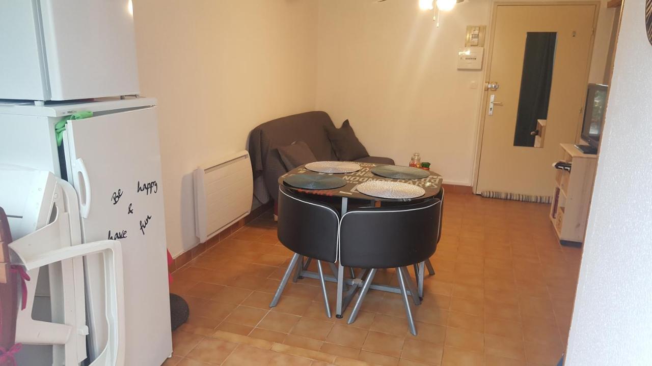 Appartement T2 Avec Son Rez De Jardin De 40 M2 5 Couchages 250M De La Plage Et 15Km De L'Arena Narbonne-Plage Εξωτερικό φωτογραφία
